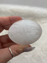 Load image into Gallery viewer, Etched Selenite Palm Stones (Multiple Styles)