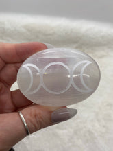 Load image into Gallery viewer, Etched Selenite Palm Stones (Multiple Styles)